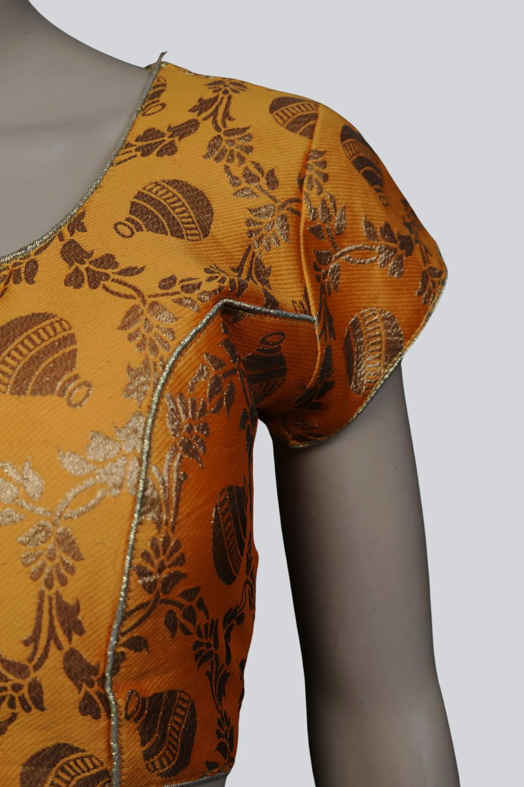 Elegant Threads: Discover Timeless Style with JCSFashions' Brocade Blouse